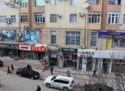 Satılır 3 otaqlı 75 m2 köhnə tikili İnşaatçılar m.