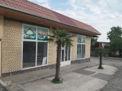 Satılır 1 otaqlı 200 m2 obyekt Şəki