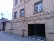 Satılır 5 otaqlı 308 m2 bağ evi Çiçək