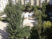 Satılır 2 otaqlı 45 m2 köhnə tikili Ukrayna dairəsi