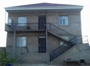 Satılır 4 otaqlı 302 m2 həyət evi Zabrat 2