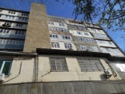 İcarəyə verilir 4 otaqlı 100 m2 köhnə tikili Gənclik m.