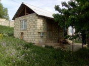 Satılır 2 otaqlı 800 m2 bağ evi Quba