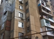 Satılır 3 otaqlı 60 m2 köhnə tikili Ukrayna dairəsi