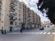 Satılır 3 otaqlı 100 m2 köhnə tikili Qış parkı