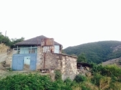 Satılır 3 otaqlı 140 m2 həyət evi Göygöl