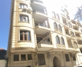 İcarəyə verilir 10 otaqlı 390 m2 ofis Nəriman Nərimanov m.