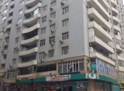 İcarəyə verilir 4 otaqlı 180 m2 yeni tikili Elmlər Akademiyası m.