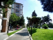 Satılır 3 otaqlı 80 m2 köhnə tikili Ayna Sultanova heykəli