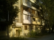 Satılır 2 otaqlı 70 m2 köhnə tikili Əhmədli