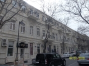 Satılır 2 otaqlı 30 m2 köhnə tikili Axundov bağı