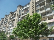 İcarəyə verilir 1 otaqlı 35 m2 köhnə tikili İnşaatçılar m.