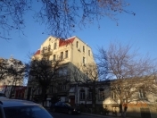 İcarəyə verilir 4 otaqlı 250 m2 ofis Yasamal r.