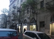 Satılır 2 otaqlı 52 m2 köhnə tikili Nərimanov heykəli