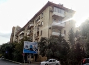 Satılır 3 otaqlı 55 m2 köhnə tikili Nizami m.