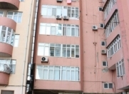 Satılır 3 otaqlı 129 m2 yeni tikili Tibb Universiteti