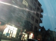 Satılır 3 otaqlı 145 m2 yeni tikili Moskva univermağı