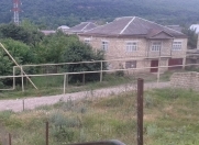Satılır 4 otaqlı 100 m2 həyət evi Qusar