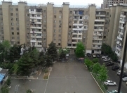 Satılır 2 otaqlı 56 m2 köhnə tikili Zərifə Əliyeva adına park