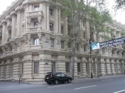 Satılır 3 otaqlı 90 m2 köhnə tikili Sahil bağı