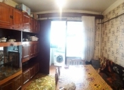 Satılır 3 otaqlı 80 m2 köhnə tikili Əhmədli m.