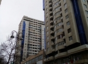 Satılır 6 otaqlı 430 m2 yeni tikili 28 May m.