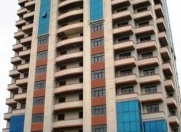 İcarəyə verilir 4 otaqlı 210 m2 yeni tikili Nizami m.