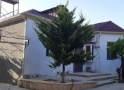 Satılır 9 otaqlı 260 m2 həyət evi Bakıxanov