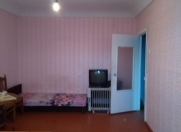 Satılır 1 otaqlı 32 m2 köhnə tikili Respublika stadionu