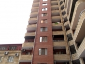 Satılır 4 otaqlı 150 m2 yeni tikili Qış parkı