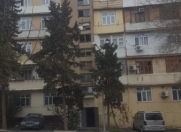 Satılır 3 otaqlı 76 m2 köhnə tikili Əhmədli m.