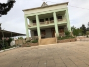 Satılır 10 otaqlı 600 m2 bağ evi Novxanı