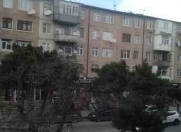 Satılır 2 otaqlı 50 m2 köhnə tikili 3 mkr