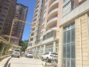 Satılır 7 otaqlı 340 m2 obyekt Elmlər Akademiyası m.