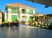 Satılır 6 otaqlı 400 m2 bağ evi 28 Mall