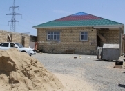 Satılır 7 otaqlı 200 m2 həyət evi Saray