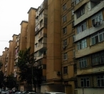 Satılır 4 otaqlı 100 m2 köhnə tikili Əhmədli
