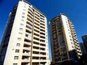 Satılır 4 otaqlı 170 m2 yeni tikili Nərimanov heykəli