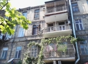 Satılır 4 otaqlı 120 m2 köhnə tikili Əhmədli