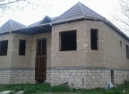 Satılır 5 otaqlı 116 m2 həyət evi Balakən