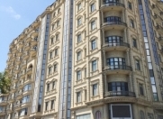 İcarəyə verilir 4 otaqlı 220 m2 yeni tikili Sahil m.