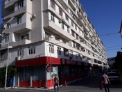 Satılır 1 otaqlı 80 m2 obyekt Əhmədli m.