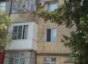 Satılır 4 otaqlı 90 m2 köhnə tikili Hövsan