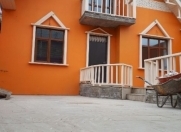 Satılır 5 otaqlı 200 m2 həyət evi Digah
