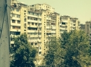 Satılır 3 otaqlı 80 m2 köhnə tikili Ayna Sultanova heykəli