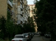 İcarəyə verilir 4 otaqlı 95 m2 köhnə tikili 7 mkr