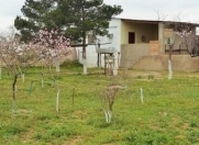 Satılır 3 otaqlı 2400 m2 bağ evi Maştağa