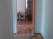 Satılır 2 otaqlı 54 m2 köhnə tikili İnşaatçılar m.