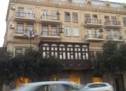 İcarəyə verilir 3 otaqlı 120 m2 köhnə tikili Azərbaycan kinoteatrı