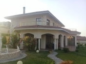 Satılır 5 otaqlı 350 m2 villa Masazır